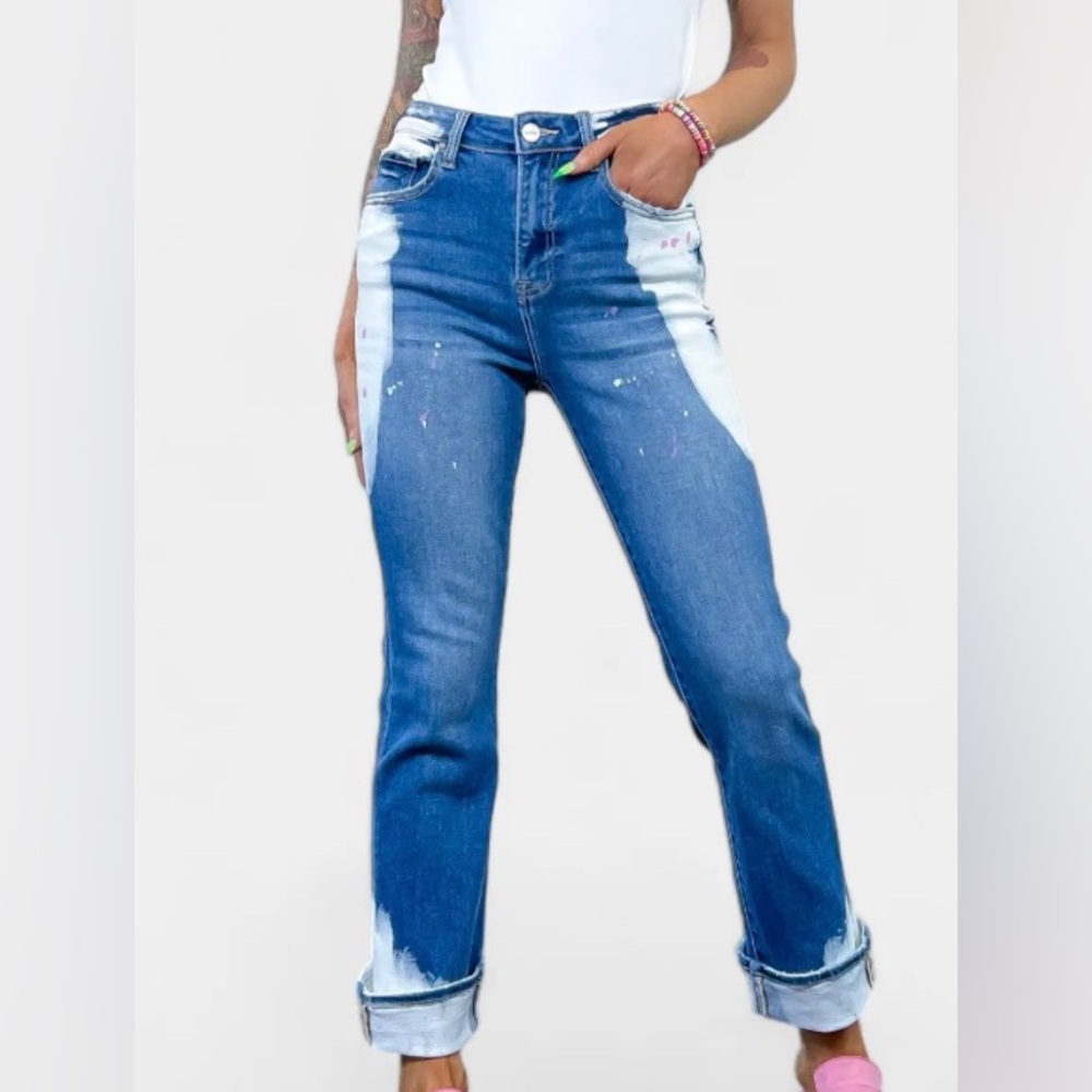 Risen High Rise Bleached Denim Jeans  Size 13/31
Style RDP5474